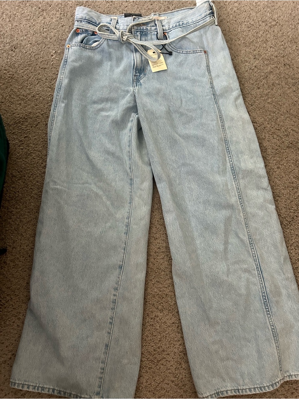 Levi's NWT XL Straight